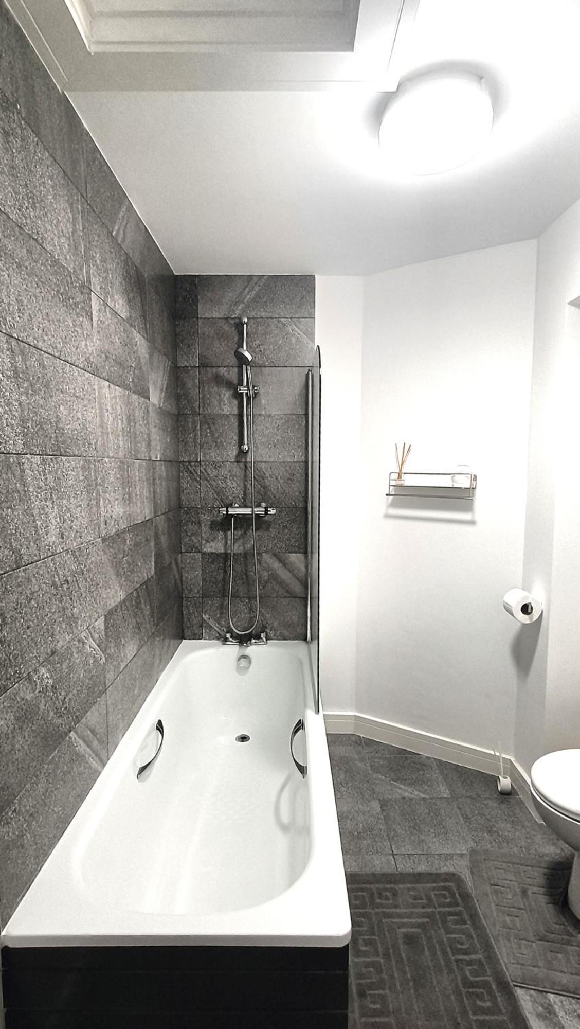 Ideal For Groups - Modern 2 Bedroom Apartment - Free Parking, Transit Links, Close To Stadiums แมนเชสเตอร์ ภายนอก รูปภาพ